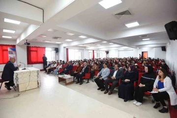 Rektör Sözbir “Geleceğin mesleklerine odaklanın”
