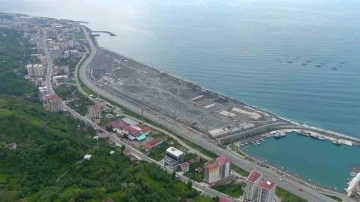 Rize Şehir Hastanesi’nin dolgu çalışmaları bitti, sıra üst yapı çalışmalarında
