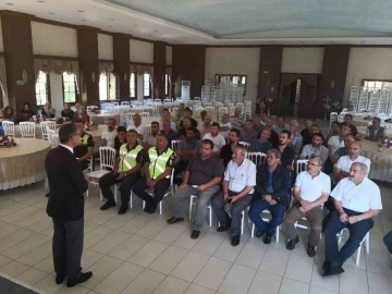 Safranbolu’da &quot;Okul Servis Araçları ile Güvenli Taşıma&quot; Toplantısı
