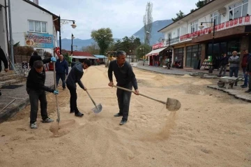 Safranbolu’da yol onarım çalışmaları
