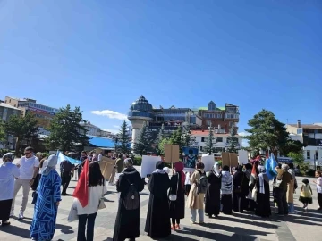 Sağlıkçıların &quot;sessiz yürüyüş&quot;ünde 32. hafta
