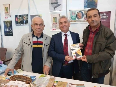 Şair Haydar Dokuz’un yeni kitabı &quot;İnsanız Diyorlar&quot; yayınlandı
