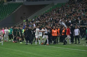 Sakaryaspor - Yılport Samsupor maçının ardından
