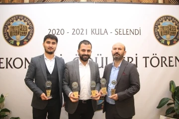 Salihli TSO’dan Çemar’a ödül yağmuru
