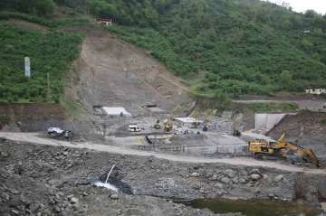 Salıpazarı Barajı inşaatı ve Terme Çayı ıslahı çalışmaları
