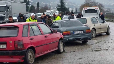 Samsun’da 9 aracın karıştığı zincirleme kaza
