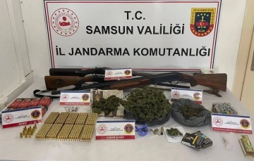 Samsun’da jandarma uyuşturucu ve silah ele geçirdi
