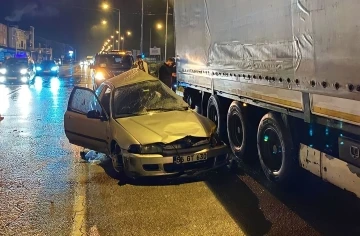 Samsun’da otomobil ile tır çarptı: 1 ölü, 1 yaralı
