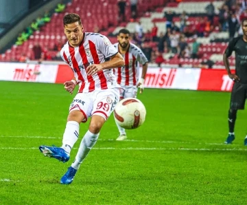 Samsunspor, İstanbulspor maçında 6 ismi statü gereği oynatamayacak
