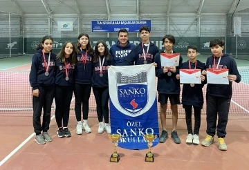 SANKO Okulları’nın tenis başarısı
