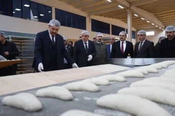 Şanlıurfa’da halk ekmek fabrikasında üretim başladı
