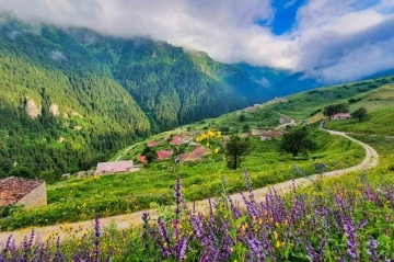 Santa Harabeleri tarihi ve doğal güzellikleriyle göz kamaştırıyor
