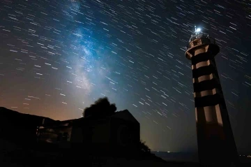 Sarpıncık Deniz Feneri’nde gökyüzü şöleni
