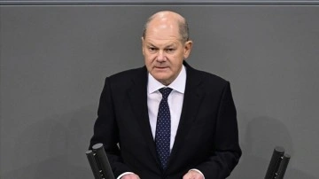 Scholz, İran’da Cemşid Şarmehd hakkında verilen idam kararının geri alınmasını istedi