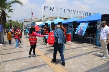 Seçim yasaklarına saatler kala partililerin çalışmaları devam ediyor
