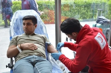 Şehir Hastanesi Personeli Kan Bağışladı
