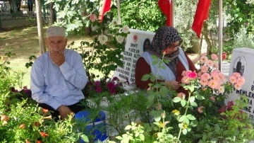 Şehit annesinden yürek yakan sözler
