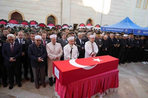 Şehit Teğmen Tunahan Dağlı, son yolculuğuna uğurlandı