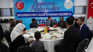 Şehit yakınları ve gaziler iftar yemeğinde bir araya geldi
