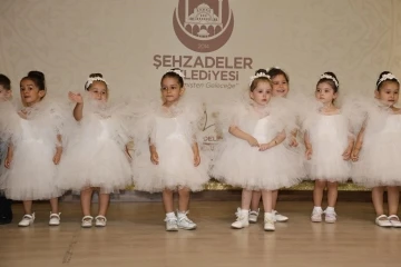 Şehzadeler Belediyesi’nin minikleri mezun oldu
