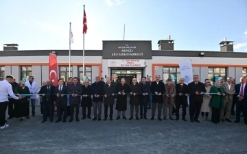 Selçuklu’da Ardıçlı Aile Sağlığı Merkezi Ve Millet Kıraathanesi açıldı
