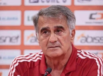 Şenol Güneş: &quot;Burada da kendi oyunumuzu oynayarak kazanmak istiyoruz&quot;