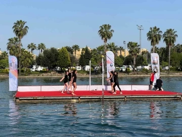 Seyhan Nehrindeki etkinlikler karnavalı renklendiriyor
