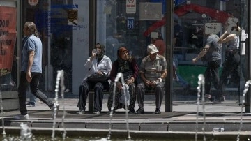 Sıcaklıklar, gelecek hafta başına kadar mevsim normallerinin 2 ila 8 derece üzerinde seyredecek