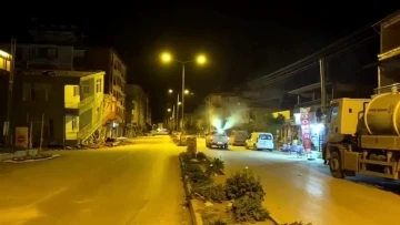 Siirt Belediyesi, Hatay’da temizlik ve ilaçlama çalışmalarına destek veriyor
