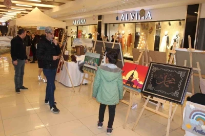 Siirt’te Halk Eğitimi Merkezi kursiyerleri el emeği göz nuru eserlerini sergiledi
