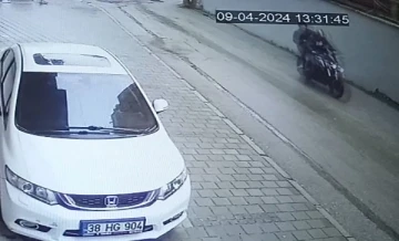 Silahlı saldırı düzenleyen 2 kişi Adana polisinden kaçamadı
