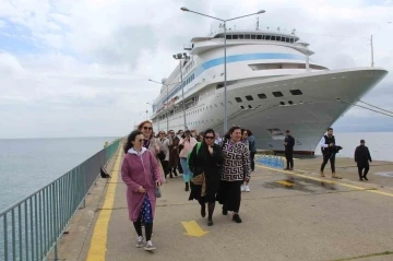 Sinop’a yılın ilk kruvaziyer seferi gerçekleşti
