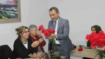 Sinop’ta depremzede kadınlara 8 Mart kutlaması
