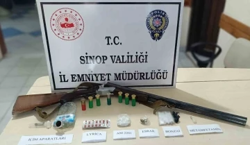 Sinop’ta uyuşturucu operasyonu: 2 gözaltı
