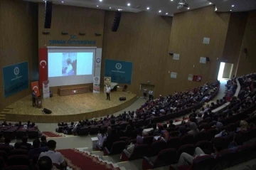 Şırnak’ta &quot;Kudüs’e uyanmak&quot; konferansı düzenlendi
