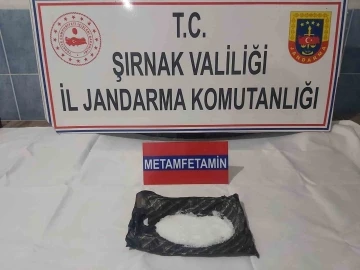 Şırnak’ta rehabilitasyon merkezi müdürünün aracında metamfetamin bulundu
