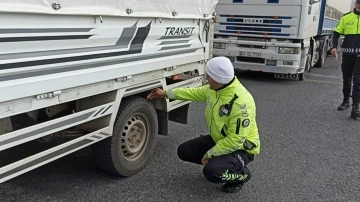 Sivas’ta lastikler denetlendi