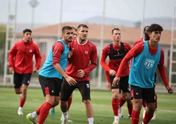 Sivasspor antrenman maçı yaptı
