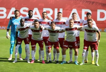 Sivasspor’da 2 isim ceza sınırında!
