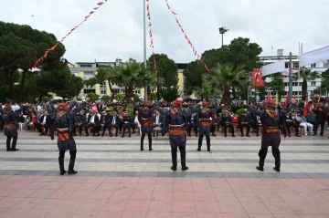 Soma’da 19 Mayıs coşkuyla kutlandı
