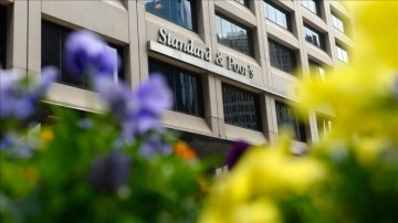 S&P küresel ekonomik büyüme tahminini bu yıl için yükseltti