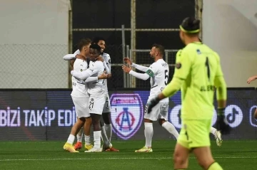  Altınordu evinde Manisa FK'ye 3-2 yenildi!