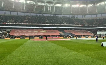 Spor Toto Süper Lig: Beşiktaş: 1 - İstanbulspor: 0 (İlk yarı)
