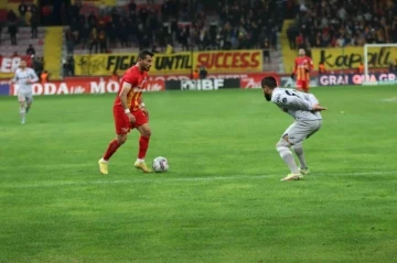 Spor Toto Süper Lig: Kayserispor: 1 - Medipol Başakşehir: 0 (Maç sonucu)