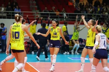 Sultanlar Ligi: Fenerbahçe Opet: 3 - PTT: 0
