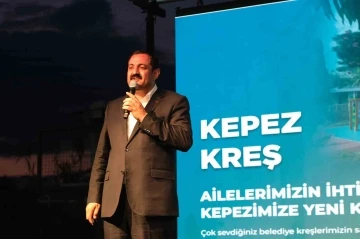 Sümer: &quot;Kesme çiçek denildiğinde Altınova akla gelecek&quot;
