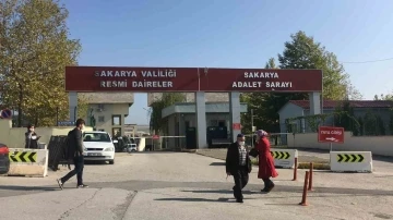 Taciz iddiasıyla tutuklanan eski Sakarya Garnizon Komutanı yeniden hakim karşısına çıktı
