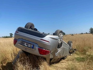 Takla atan araçta 1’i ağır 5 kişi yaralandı
