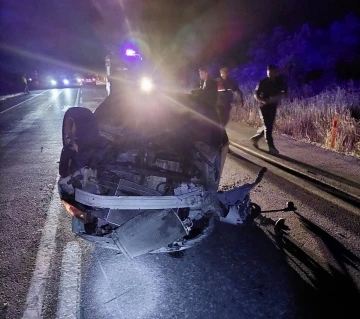 Takla atan otomobilde bulunan 4 kişi yaralandı
