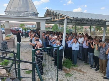 Tandırdaki köz ateşine düşen 1 yaşındaki çocuk, 2 buçuk aylık yaşam mücadelesini kaybetti
